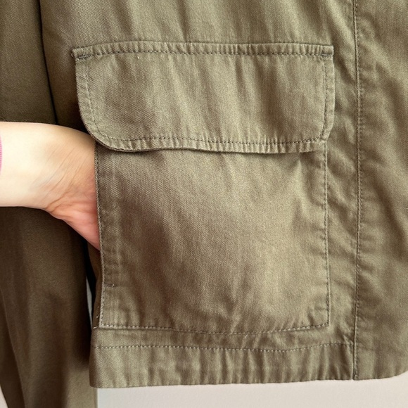 Old Navy Army Green Utility Cropped Jacket, Size Large - Picture 5 of 15